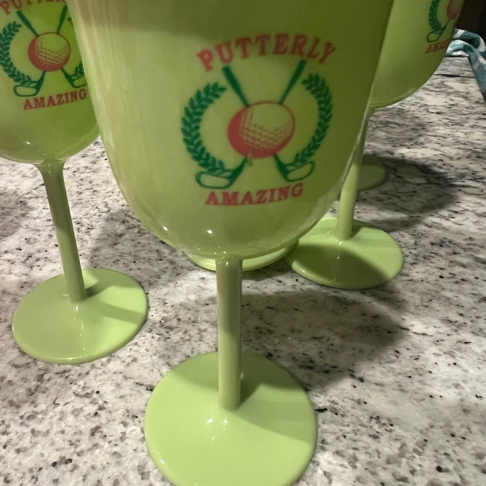 Themed Resuable Platic Wine Glasses